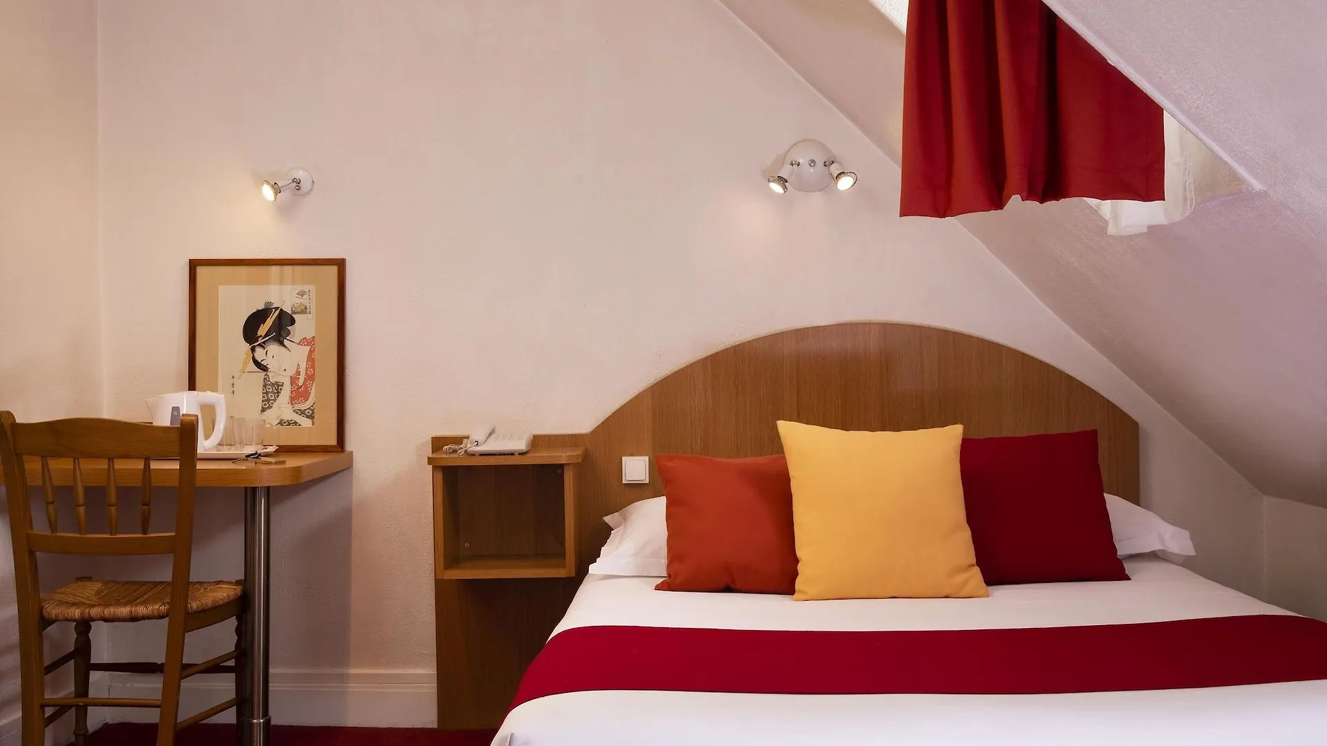 Hotel Londres Saint Honore Paris